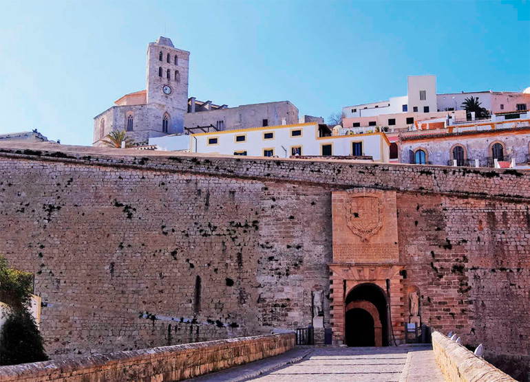 Portal de ses Taules.